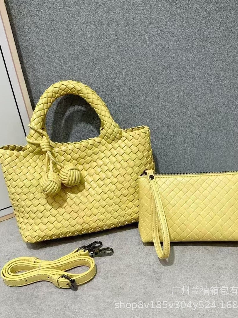 Handmade Soft Leather Woven Handbag for Women 2025 New Single Shoulder Crossbody Bag Unique Design Fashion Versatile Stylish