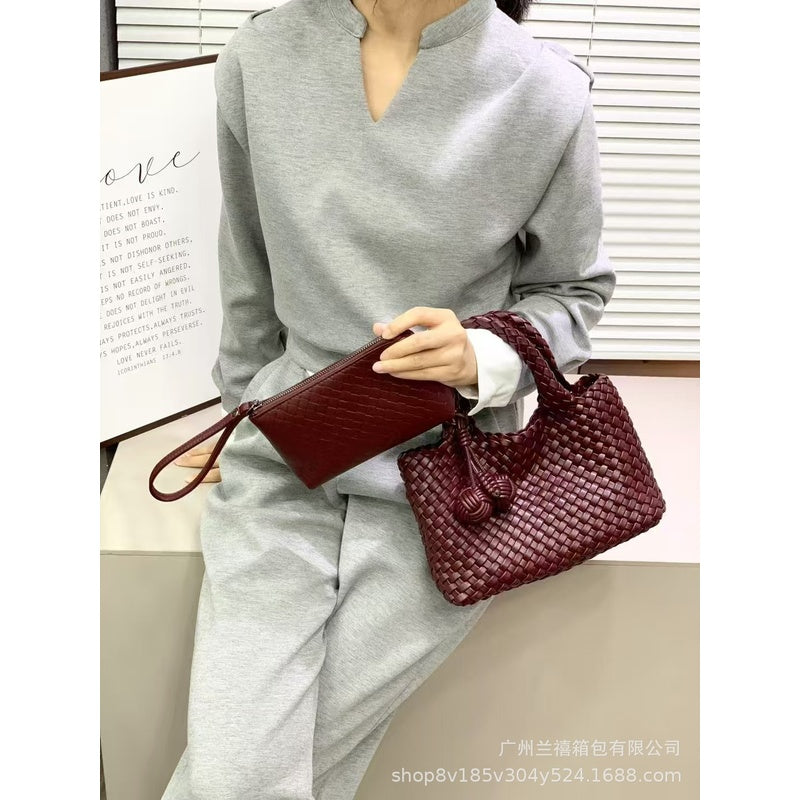 Handmade Soft Leather Woven Handbag for Women 2025 New Single Shoulder Crossbody Bag Unique Design Fashion Versatile Stylish
