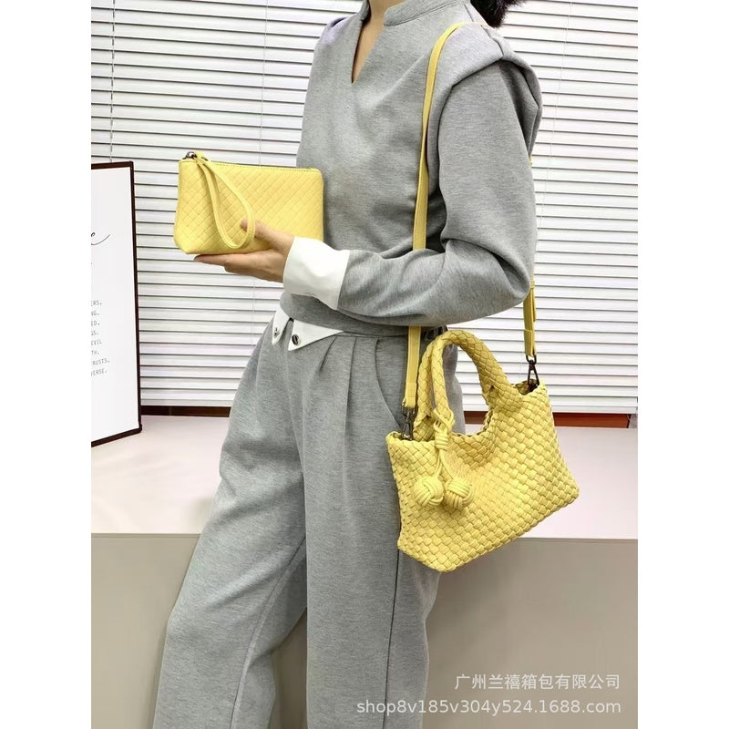 Handmade Soft Leather Woven Handbag for Women 2025 New Single Shoulder Crossbody Bag Unique Design Fashion Versatile Stylish